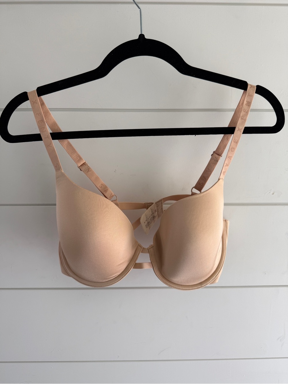Savage X Fenty Nude Light Beige T-Shirt Bra, Size 36DD - Picture 2 of 6